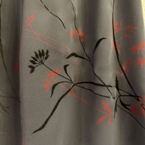 Express Women's Long Gray Maxi 37" - Burgundy/Black Flowers Back Slit SZ 7/8 - Picture 3 of 9